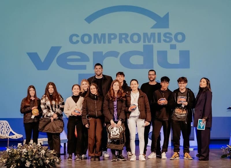 Compromiso Verdu Felipe reyes 1